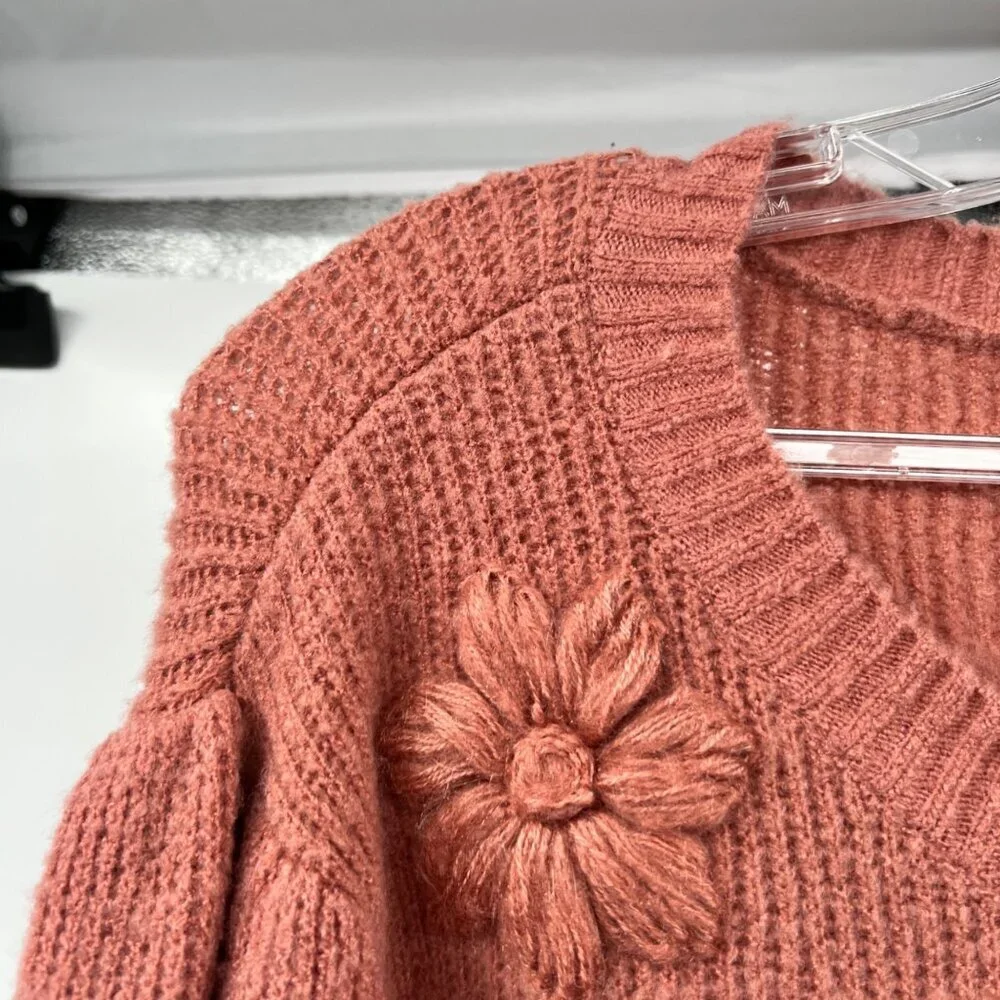 Liz Claiborne Womens Knit Sweater Embroidered Floral Rosewood Size Large